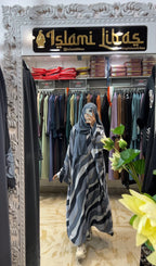 Aalia Striped Abaya