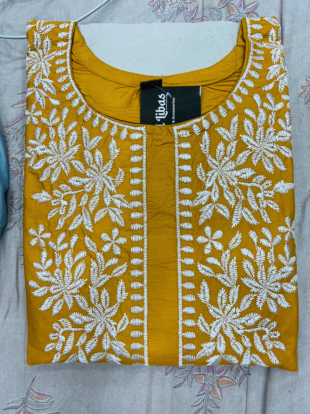 Aditi Luckhnowi Kurti Set